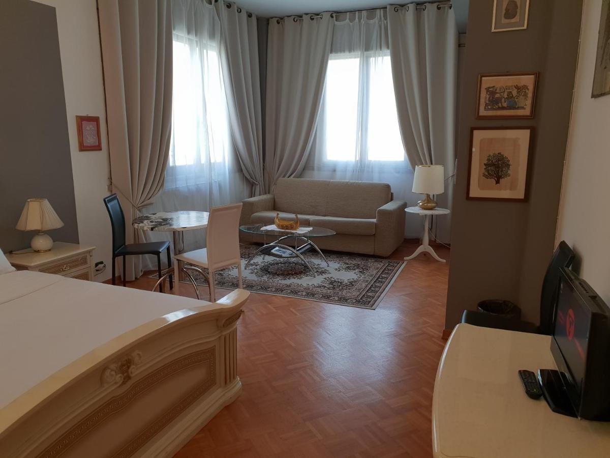B&B In Arena L' Opera Verona Exterior foto